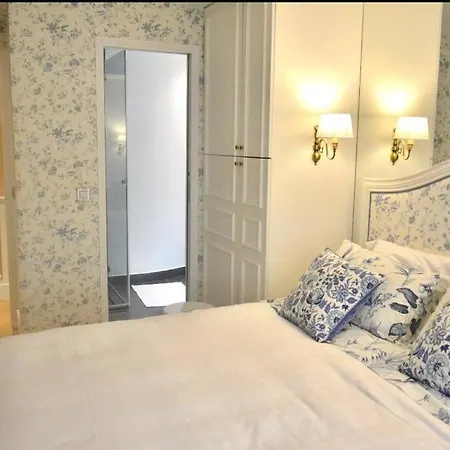 снеск Q,r-с0de First -,-paradis A Saint Germain *